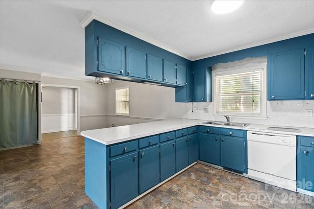2010 Saratoga Drive 5, Gastonia, NC 28056