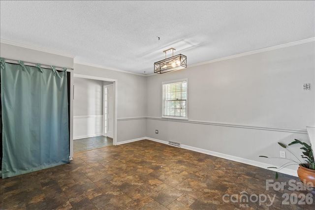 2010 Saratoga Drive 5, Gastonia, NC 28056