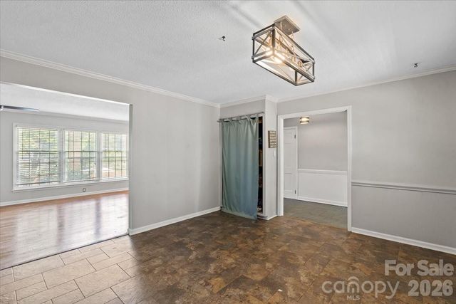 2010 Saratoga Drive 5, Gastonia, NC 28056