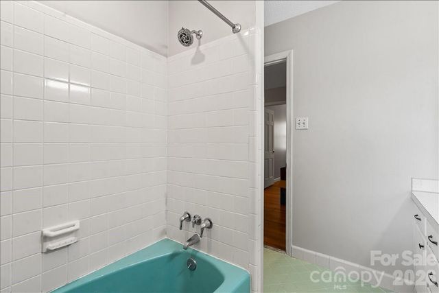 2010 Saratoga Drive 5, Gastonia, NC 28056