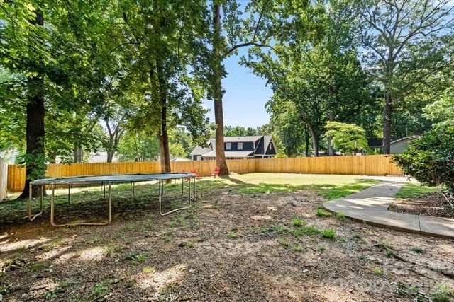 2010 Saratoga Drive 5, Gastonia, NC 28056