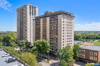 150 Overlook Avenue 8D, Hackensack, NJ 07601