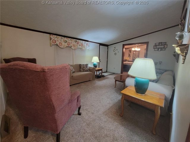 1010 Kanawha Street, Hansford, WV 25103