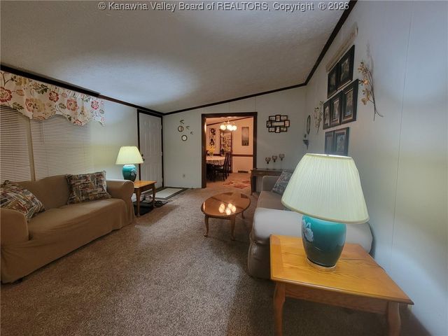 1010 Kanawha Street, Hansford, WV 25103