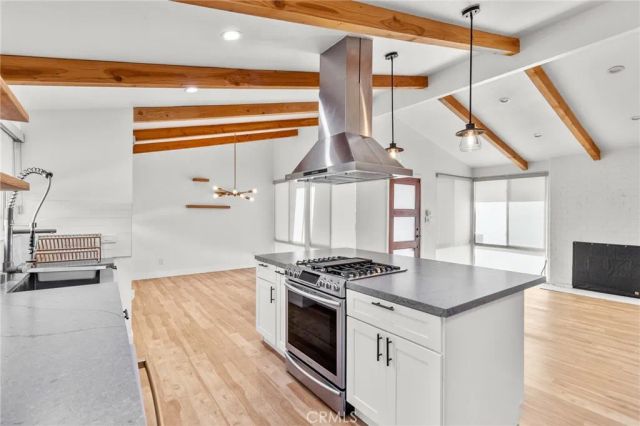 1329 N Maple Street, Anaheim, CA 92801