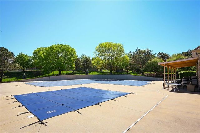 14913 Benson Street, Overland Park, KS 66221
