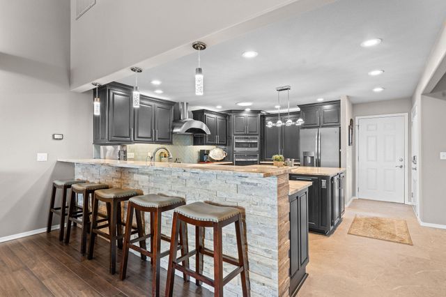 201 Point Seven Road 8, Kimberling City, MO 65686