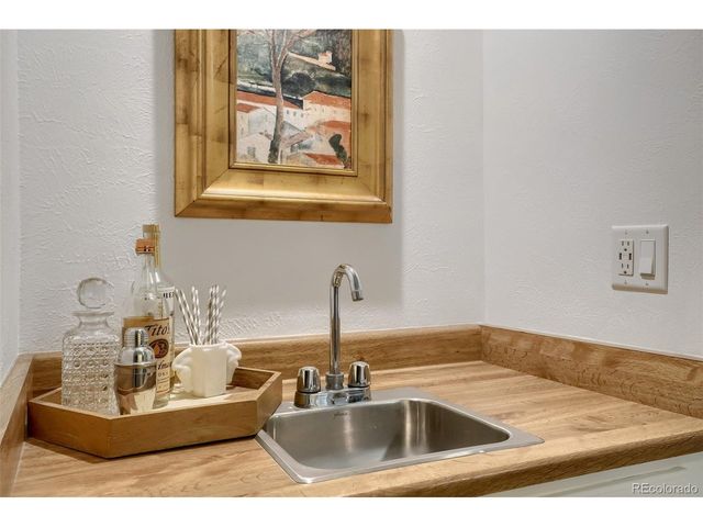 10910 W Florida Ave 522, Lakewood, CO 80232