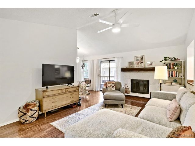 10910 W Florida Ave 522, Lakewood, CO 80232