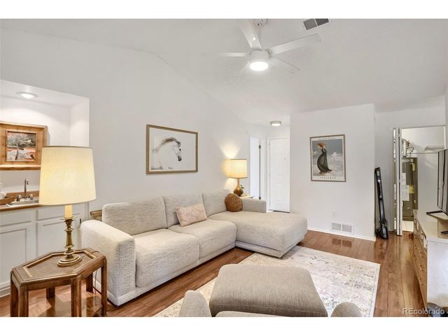 10910 W Florida Ave 522, Lakewood, CO 80232