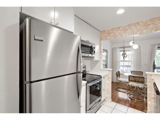 10910 W Florida Ave 522, Lakewood, CO 80232