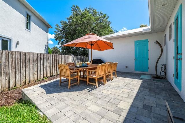 3980 Full Moon CT, Naples, FL 34112