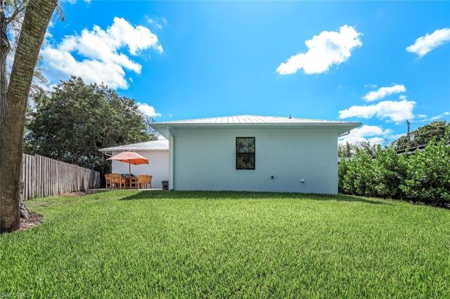 3980 Full Moon CT, Naples, FL 34112