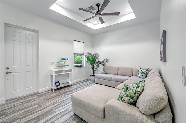 3980 Full Moon CT, Naples, FL 34112