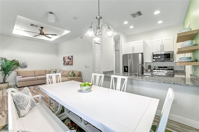 3980 Full Moon CT, Naples, FL 34112