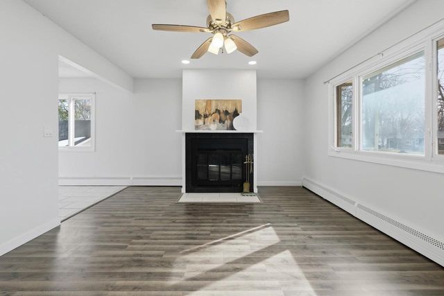 809 Bewick Drive, Madison, WI 53714