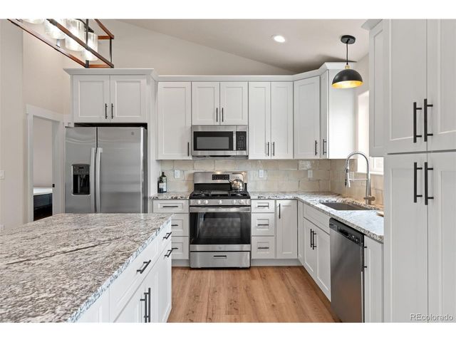 485 Gerka Ln, Florissant, CO 80816