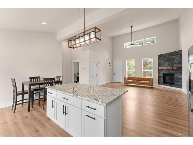 485 Gerka Ln, Florissant, CO 80816