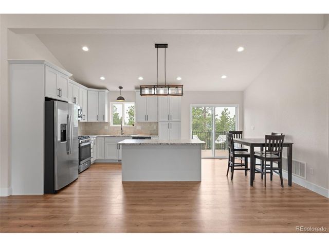 485 Gerka Ln, Florissant, CO 80816