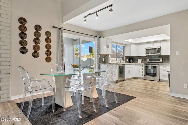 3017 W SAHUARO Drive, Phoenix, AZ 85029