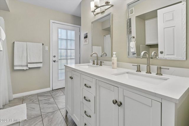 3017 W SAHUARO Drive, Phoenix, AZ 85029