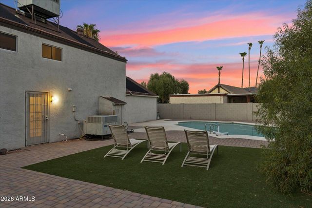 3017 W SAHUARO Drive, Phoenix, AZ 85029