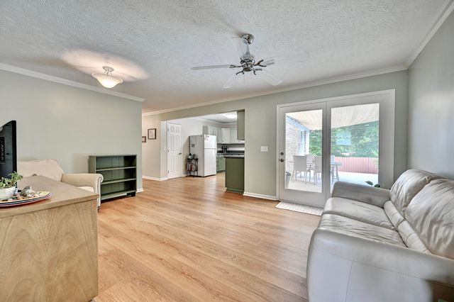 220 Burgess Lane, Florence, KY 41042