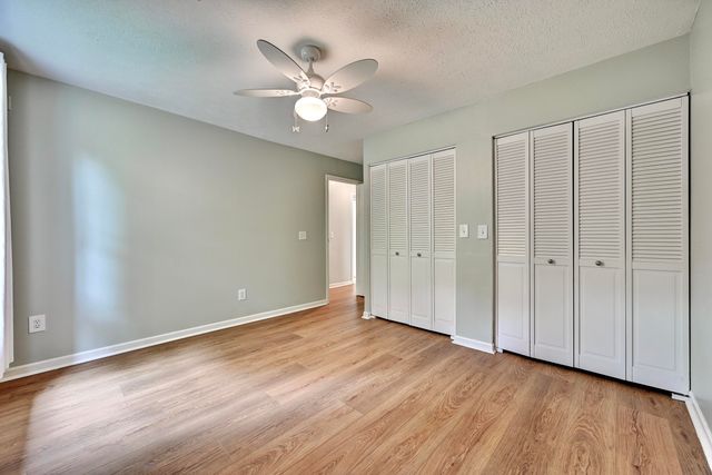 220 Burgess Lane, Florence, KY 41042