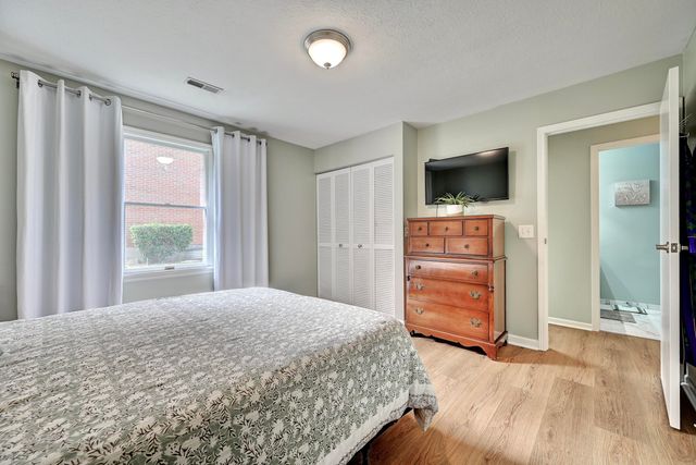 220 Burgess Lane, Florence, KY 41042