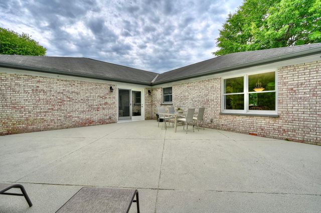 220 Burgess Lane, Florence, KY 41042