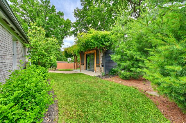 220 Burgess Lane, Florence, KY 41042