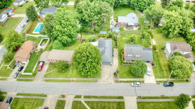 220 Burgess Lane, Florence, KY 41042
