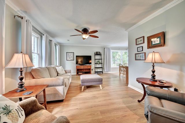 220 Burgess Lane, Florence, KY 41042