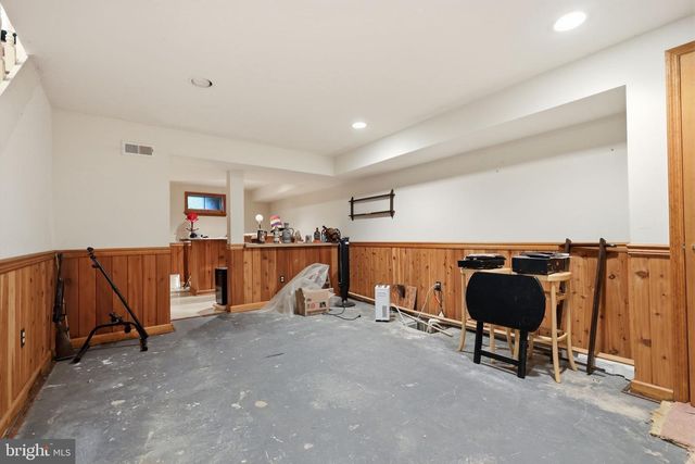 121 WINDHAM CT, Newtown, PA 18940