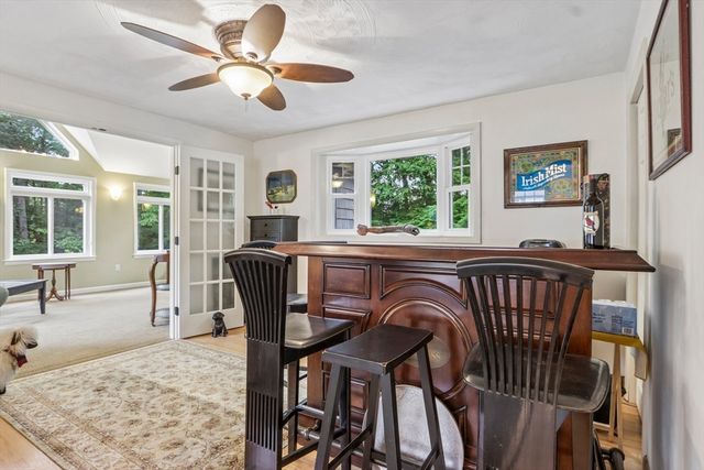 8 Foster St, Oxford, MA 01540