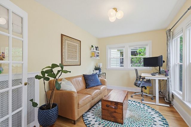 2 Cannon St, Newton, MA 02461