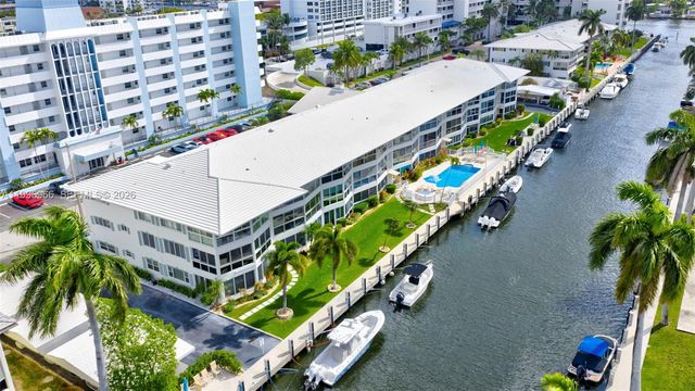 3050 NE 48th St 210, Fort Lauderdale, FL 33308