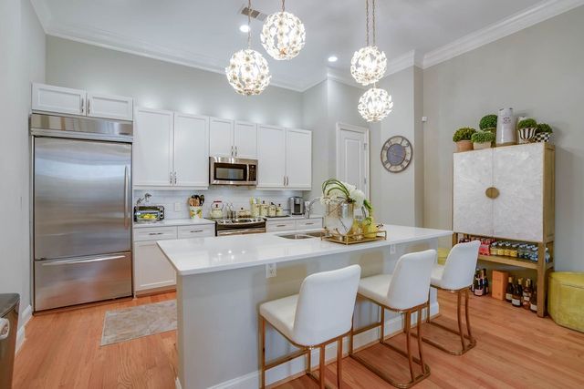 2300 Leonard Street 100, Dallas, TX 75201