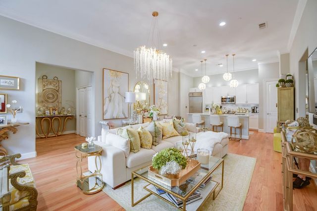 2300 Leonard Street 100, Dallas, TX 75201