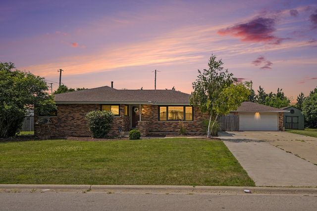 2403 Hacker Drive, Joliet, IL 60435