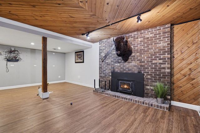 2403 Hacker Drive, Joliet, IL 60435