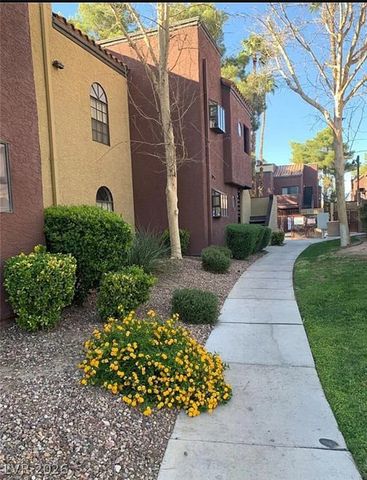 4050 Pacific Harbors Drive 149, Las Vegas, NV 89121