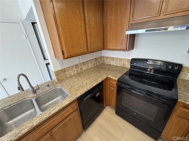 12561 Edgemont 16, Garden Grove, CA 92845