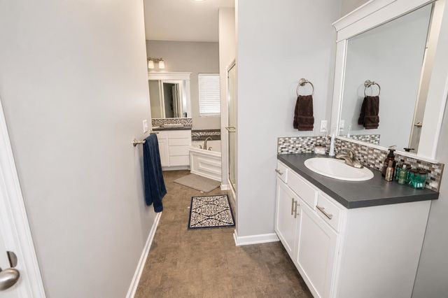 2030 N Walnut Creek, Derby, KS 67037