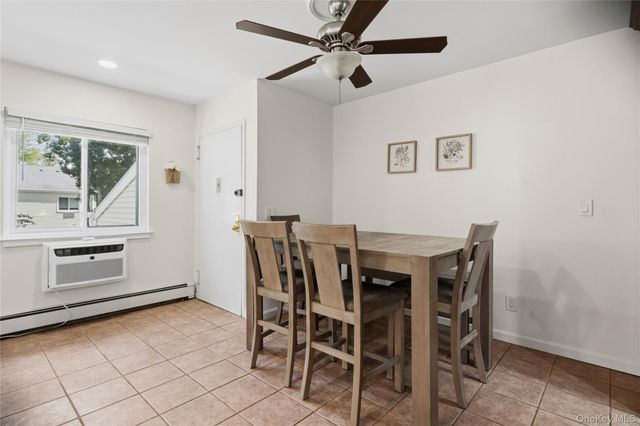 36 Richmond Boulevard 4A, Ronkonkoma, NY 11779