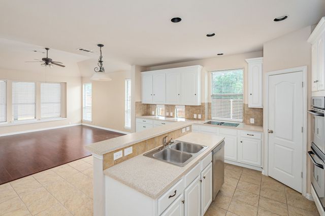 11085 Prescott Drive, Frisco, TX 75033