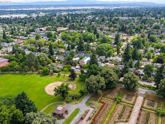 6214 N Kerby Ave, Portland, OR 97217