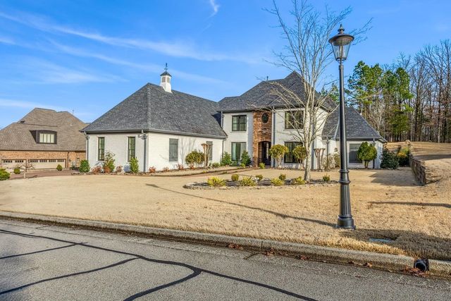 438 GREYWOOD LN, Cordova, TN 38018