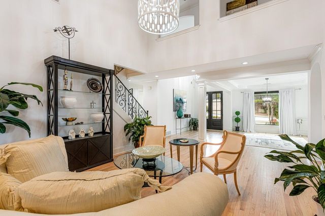 438 GREYWOOD LN, Cordova, TN 38018