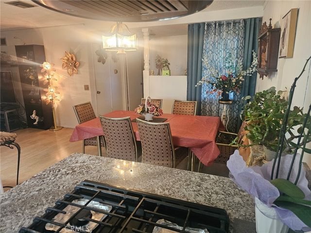 10883 Vinedale, Sun Valley, CA 91352